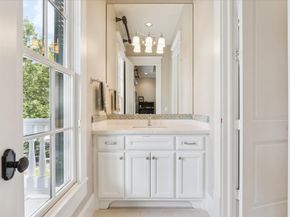 1819 Banks Street, Houston TX 77098