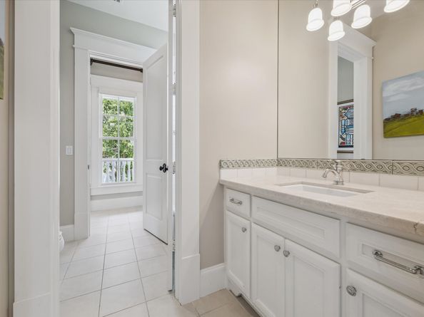 1819 Banks Street, Houston TX 77098