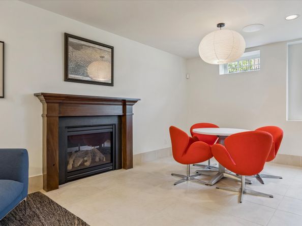 1819 Banks Street, Houston TX 77098