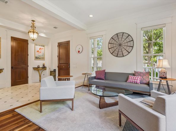 1819 Banks Street, Houston TX 77098