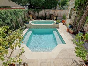 1819 Banks Street, Houston TX 77098