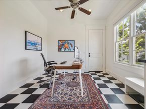 1819 Banks Street, Houston TX 77098