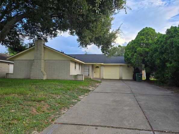 7731 Deadwood Drive, Houston TX 77040