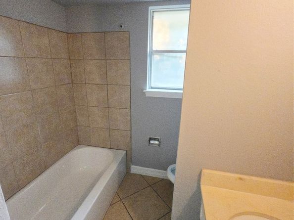 7731 Deadwood Drive, Houston TX 77040