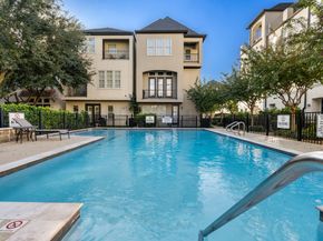 10937 Wrenwood Manor, Houston TX 77043