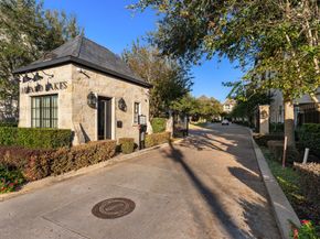 10937 Wrenwood Manor, Houston TX 77043