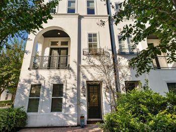 10937 Wrenwood Manor