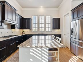 10937 Wrenwood Manor, Houston TX 77043