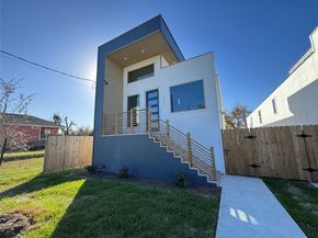 4817 Los Angeles Street, Houston TX 77026