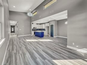 4817 Los Angeles Street, Houston TX 77026