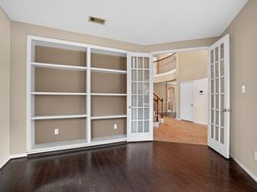 9510 Gentry Shadows Lane, Humble TX 77396