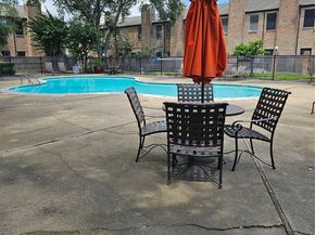 9850 Pagewood Lane 1303, Houston TX 77042