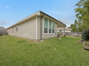 105 Dove Springs Court, Conroe TX 77304