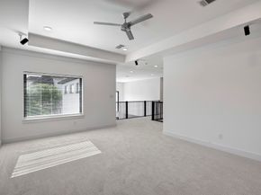 3205 Durhill Street, Houston TX 77025