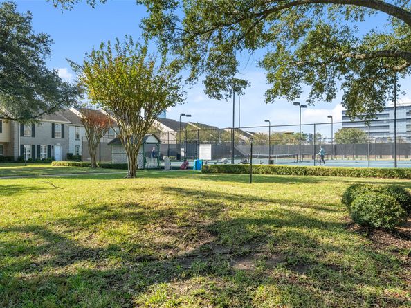 10370 Longmont Drive, Houston TX 77042