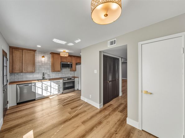 10370 Longmont Drive, Houston TX 77042