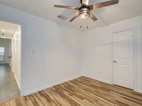 16 N Circlewood Glen, The Woodlands TX 77381