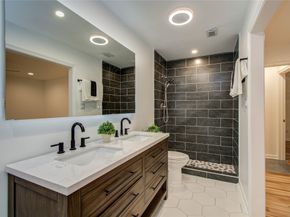 16 N Circlewood Glen, The Woodlands TX 77381