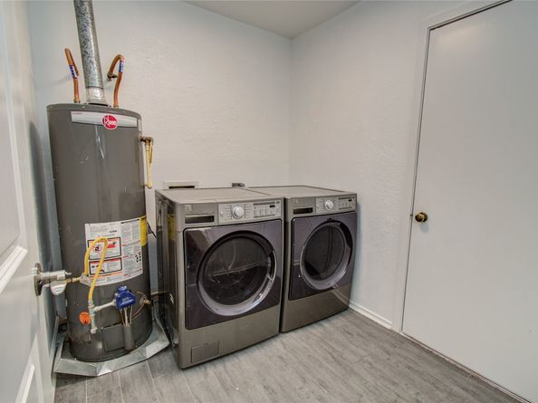 16 N Circlewood Glen, The Woodlands TX 77381