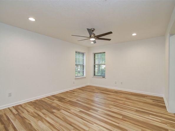 16 N Circlewood Glen, The Woodlands TX 77381