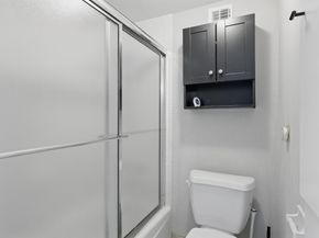 2016 Main Street 1502, Houston TX 77002