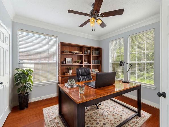 103 Chatsworth Circle, Sugar Land TX 77479