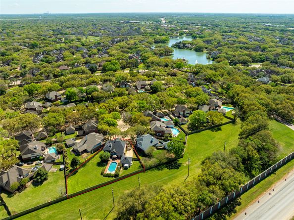 103 Chatsworth Circle, Sugar Land TX 77479