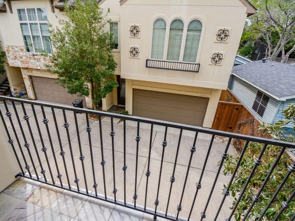 909 W 22nd Street I, Houston TX 77008