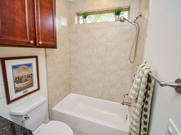 909 W 22nd Street I, Houston TX 77008