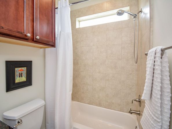 909 W 22nd Street I, Houston TX 77008