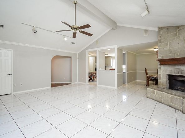 3715 Golders Green Drive, Houston TX 77082