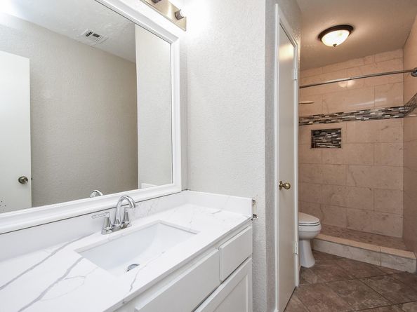 3715 Golders Green Drive, Houston TX 77082