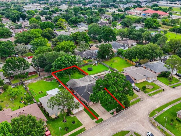 3715 Golders Green Drive, Houston TX 77082