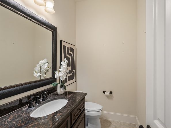 7 Moatwood Court, The Woodlands TX 77382