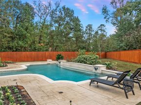 7 Moatwood Court, The Woodlands TX 77382