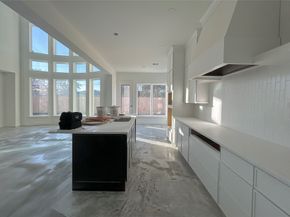 9603 Carousel Lane, Houston TX 77080