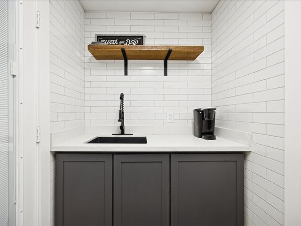 5611 Water Leaf Lane, Houston TX 77088