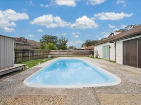 5611 Water Leaf Lane, Houston TX 77088