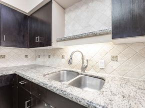 15 Greenway Plaza 5C, Houston TX 77046