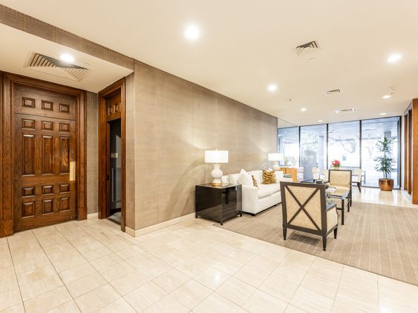 15 Greenway Plaza 5C, Houston TX 77046