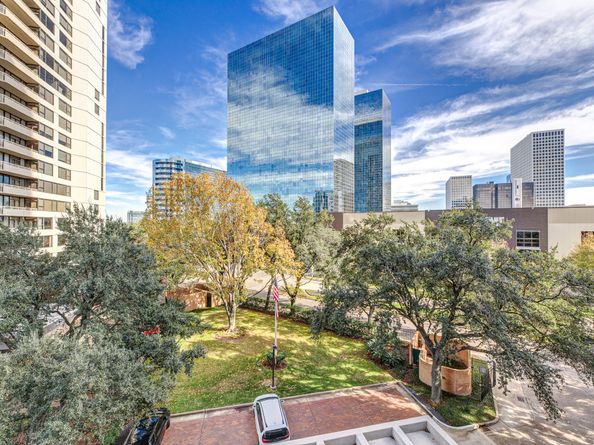15 Greenway Plaza 5C, Houston TX 77046