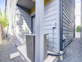 3028 Charline Avenue, Houston TX 77054