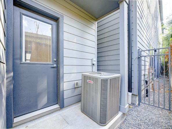 3028 Charline Avenue, Houston TX 77054