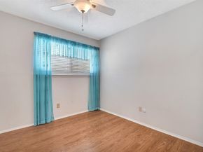 12024B Mighty Oak Drive, Houston TX 77066