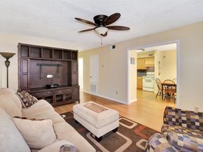 12024B Mighty Oak Drive, Houston TX 77066