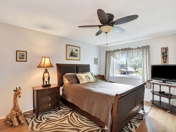 12024B Mighty Oak Drive, Houston TX 77066