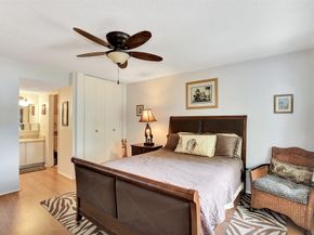 12024B Mighty Oak Drive, Houston TX 77066