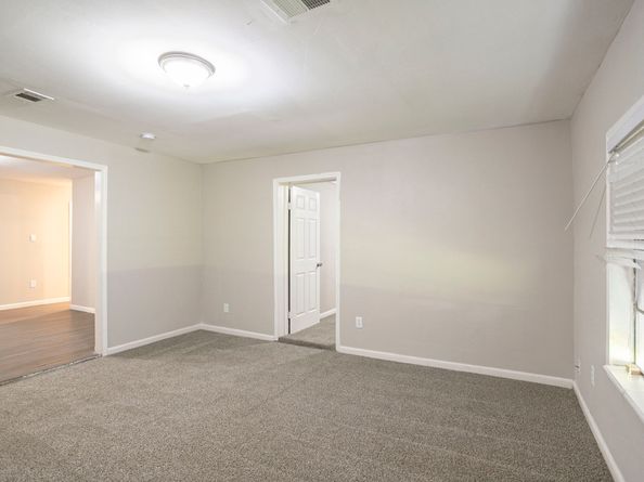 6702 Leedale Street, Houston TX 77016