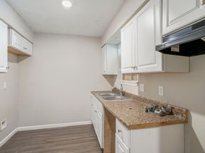 6702 Leedale Street, Houston TX 77016