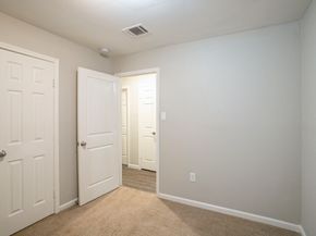 6702 Leedale Street, Houston TX 77016